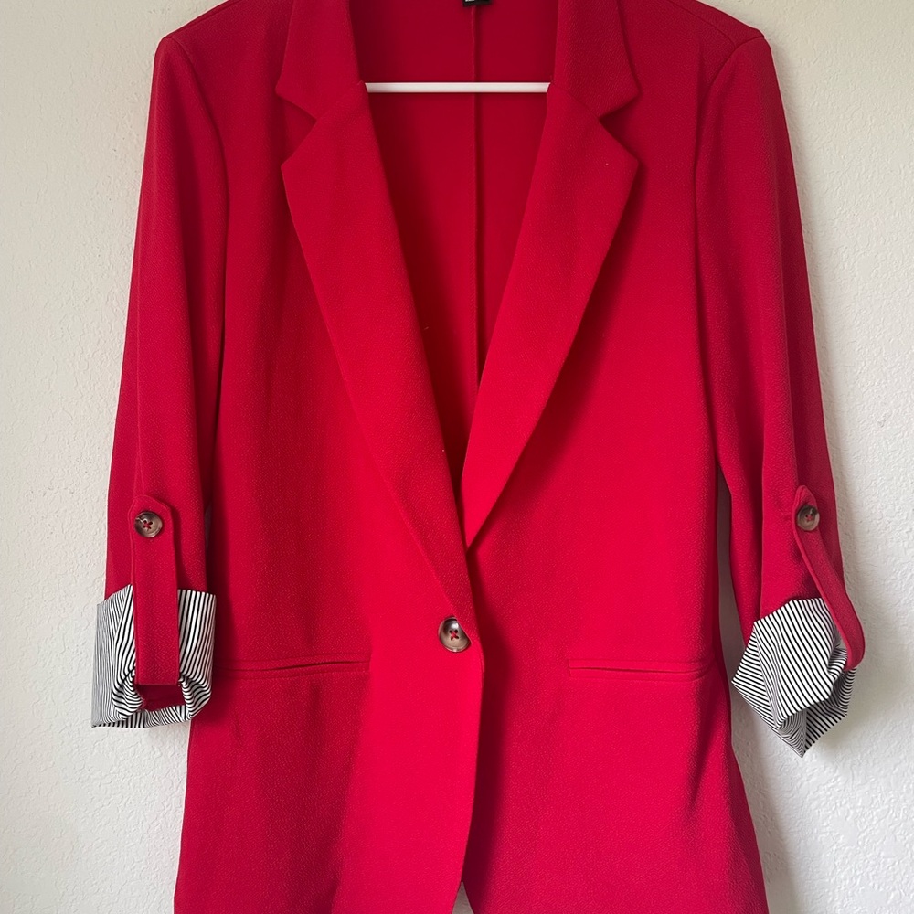 SHEIN Vibrant Red Blazer with Patterned Cuffs